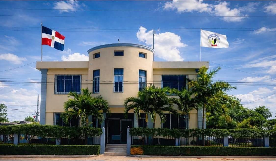 DIARIO LIBRE RESALTA A MELLA ENTRE LAS PRIMERAS 13 ALCALDÍAS DEL PAÍS EN CUMPLIR AL 100 % EL PRESUPUESTO PARTICIPATIVO.